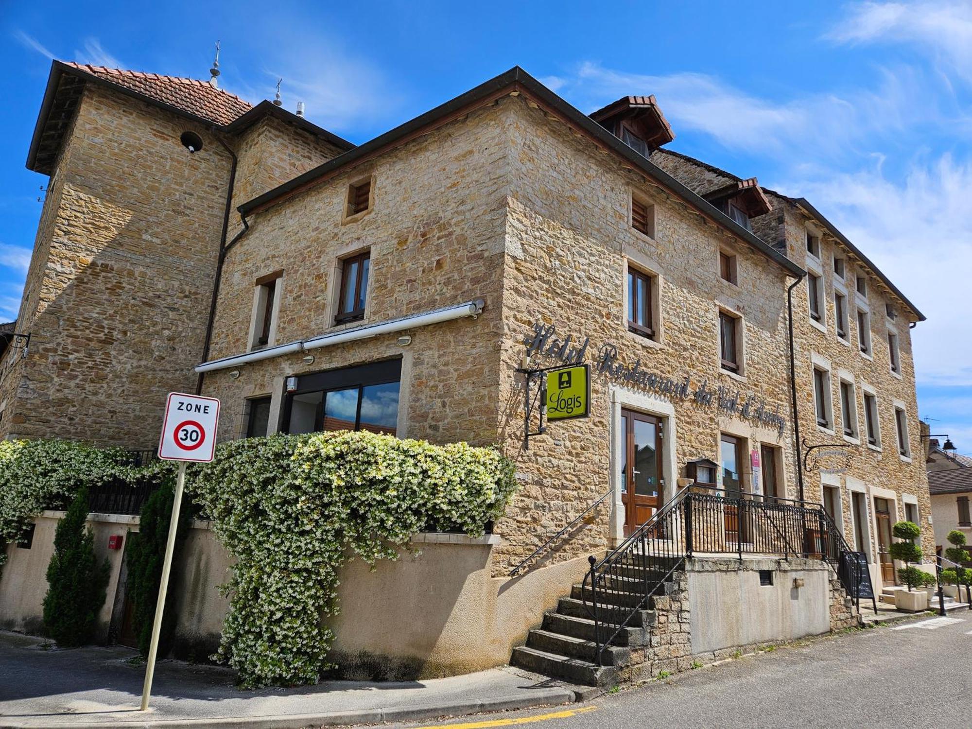 Le Val D'Amby Hotell Hieres-Sur-Amby Exteriör bild